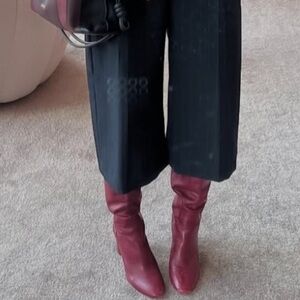 fratelli rossetti boots size 40. These boots are preowned with so much life left